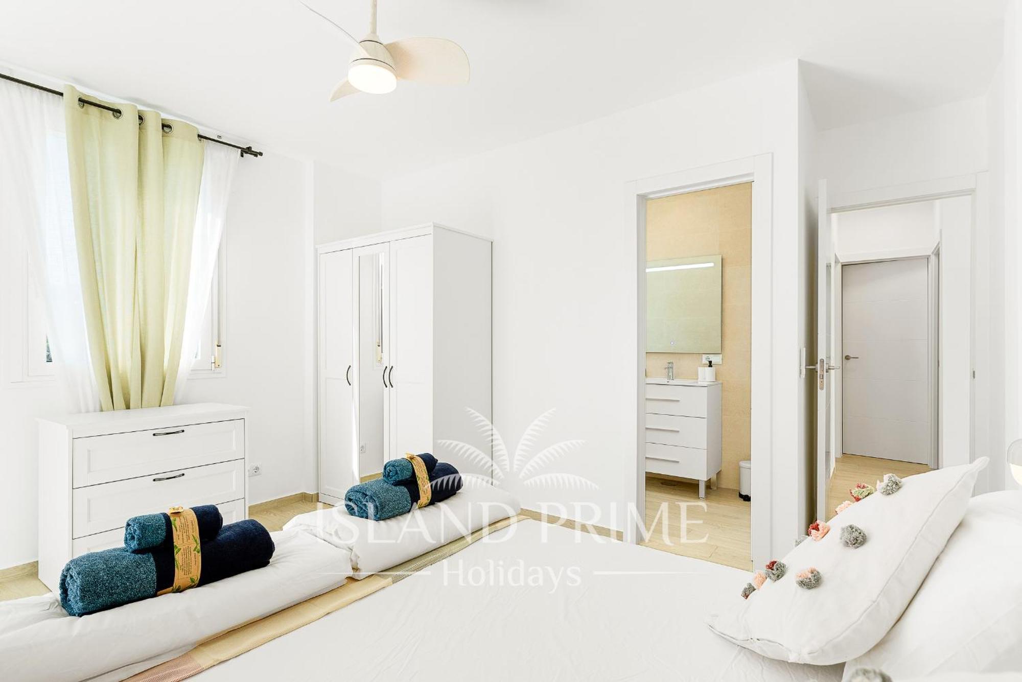 Holiday House 100M Away From Ocean Ebv10 圣米格尔德阿沃纳 外观 照片