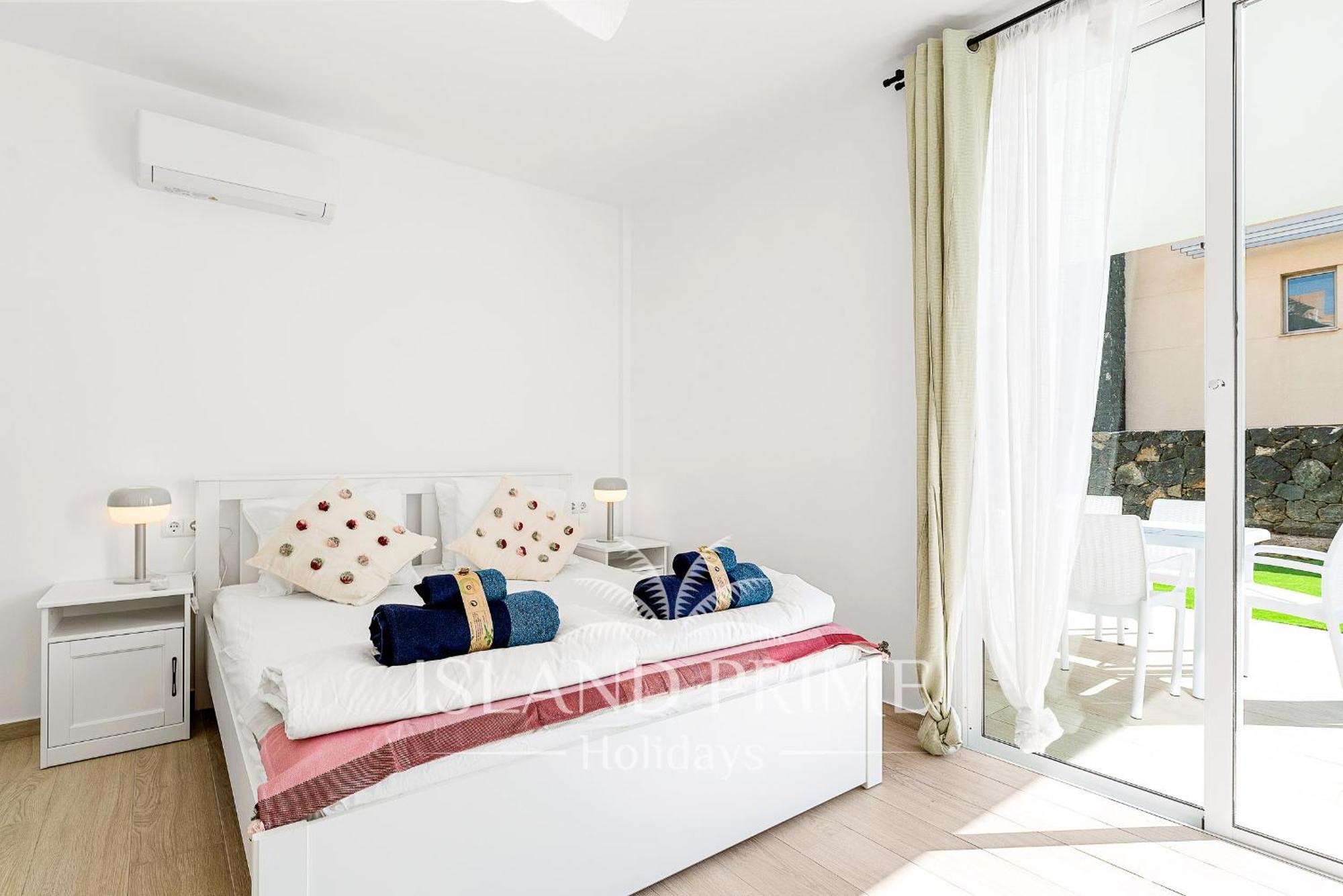 Holiday House 100M Away From Ocean Ebv10 圣米格尔德阿沃纳 外观 照片